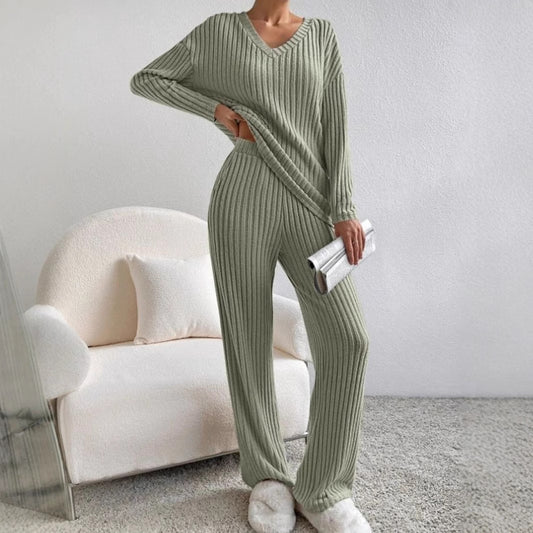 Fashionable Casual Loose V-Neck Ribbed Knit Set for Women