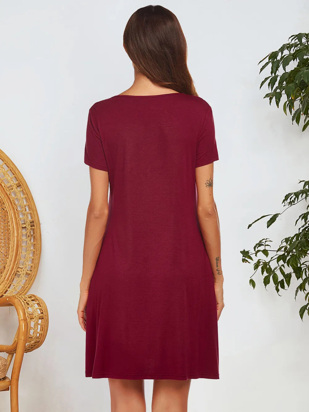 Spring and summer short sleeved