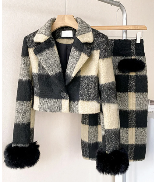 Women’s Winter Two-Piece Set: Black & White Plaid Furry Cuff Wool Coat