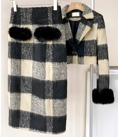 Women’s Winter Two-Piece Set: Black & White Plaid Furry Cuff Wool Coat