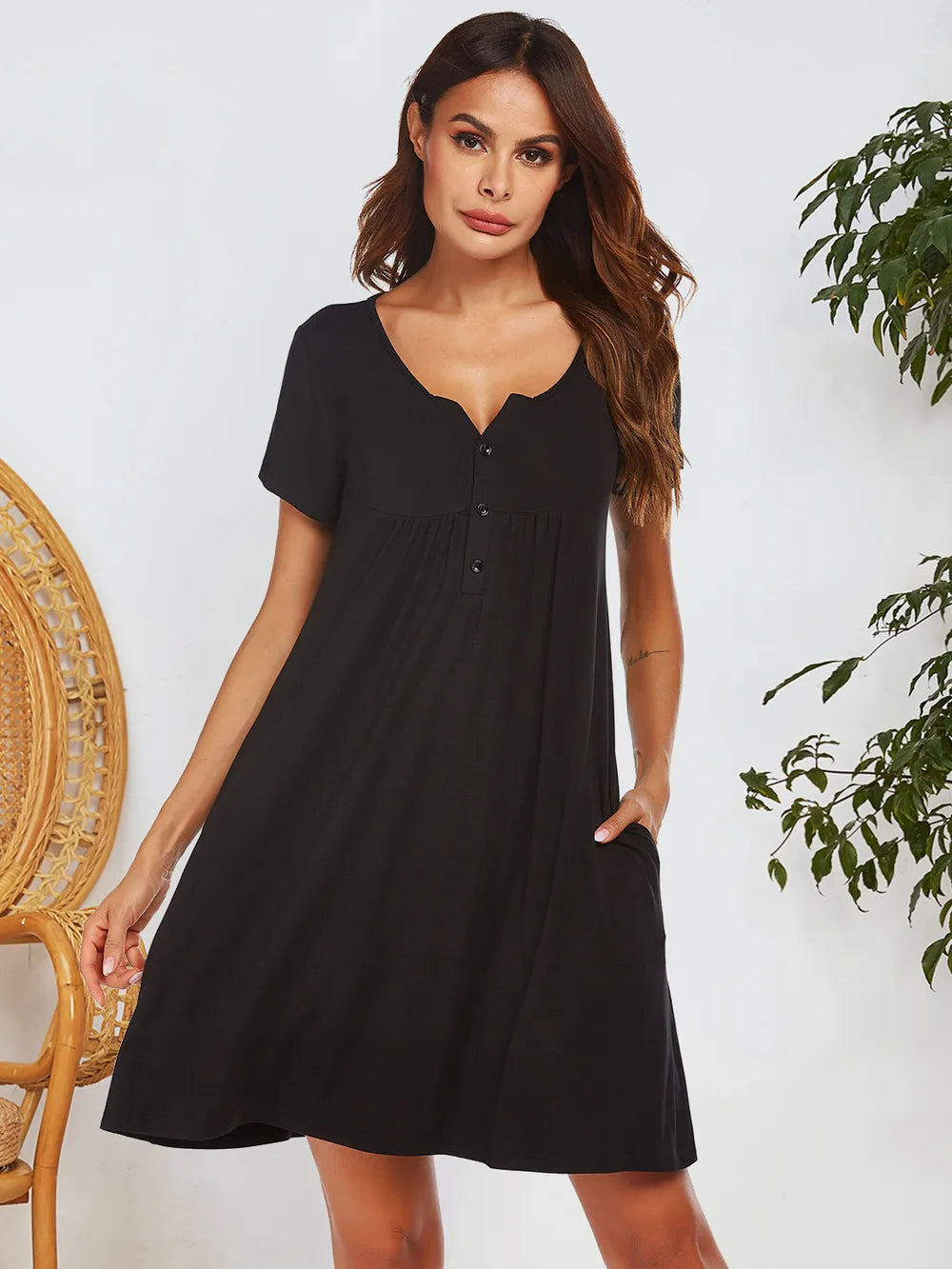 Spring and summer short sleeved