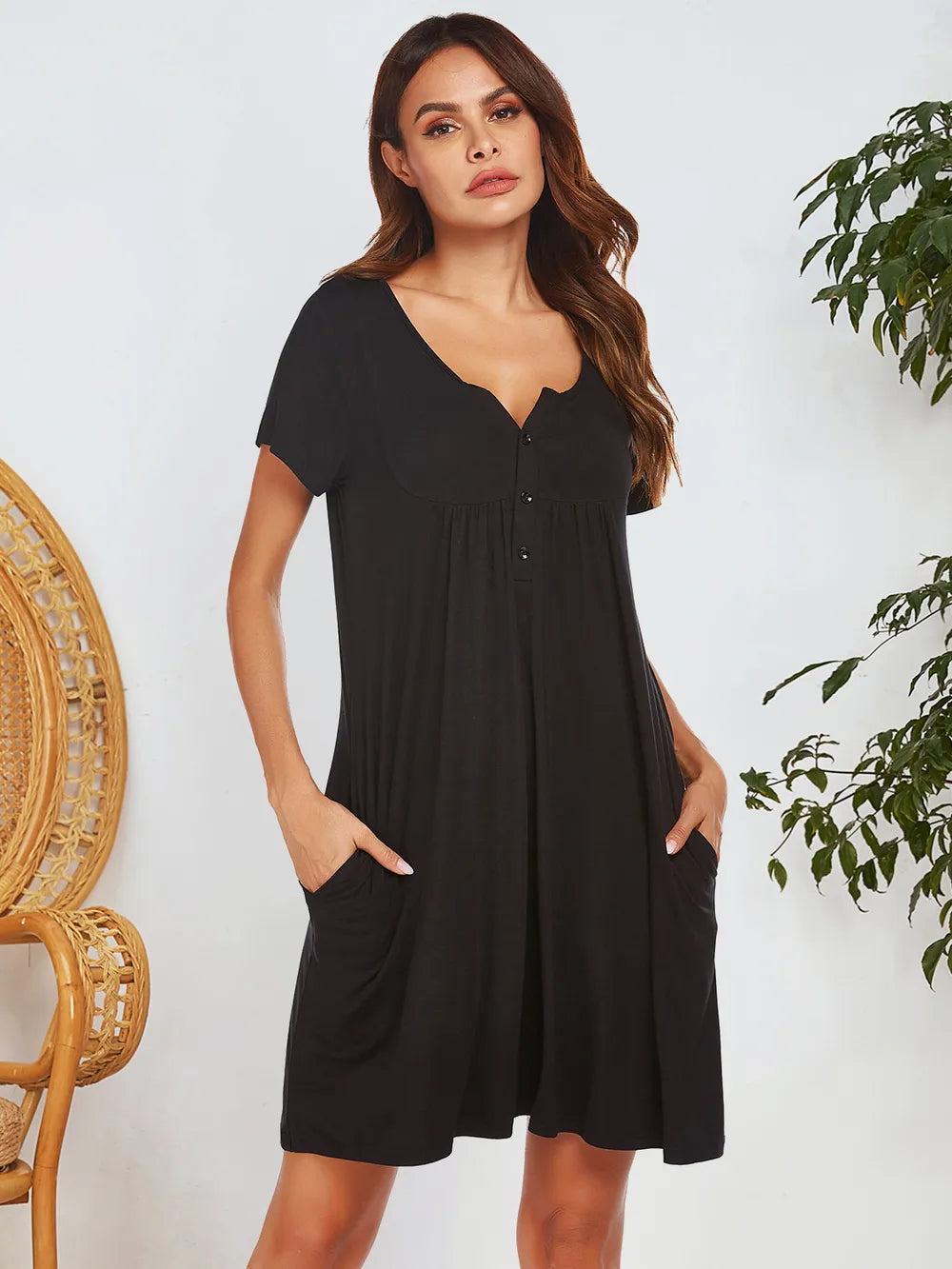 Spring and summer short sleeved