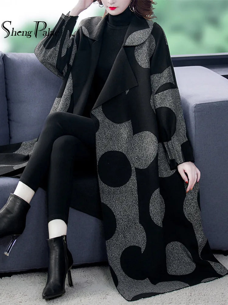 2025 New Autumn and Winter turn-down collar Batwing Sleeves polka dots printed cardigan Jacket