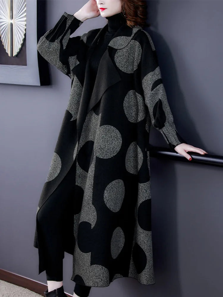 2025 New Autumn and Winter turn-down collar Batwing Sleeves polka dots printed cardigan Jacket