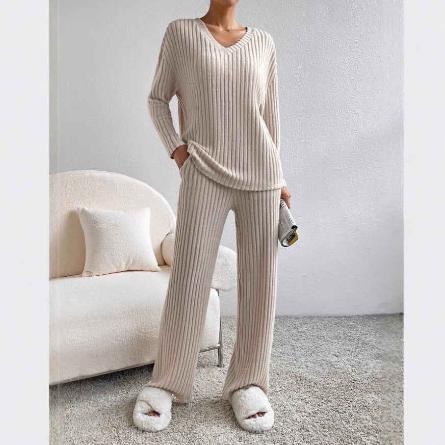 Fashionable Casual Loose V-Neck Ribbed Knit Set for Women