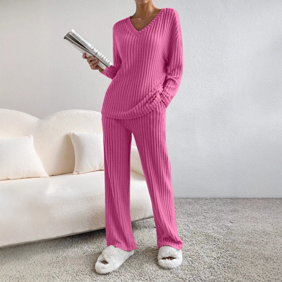 Fashionable Casual Loose V-Neck Ribbed Knit Set for Women