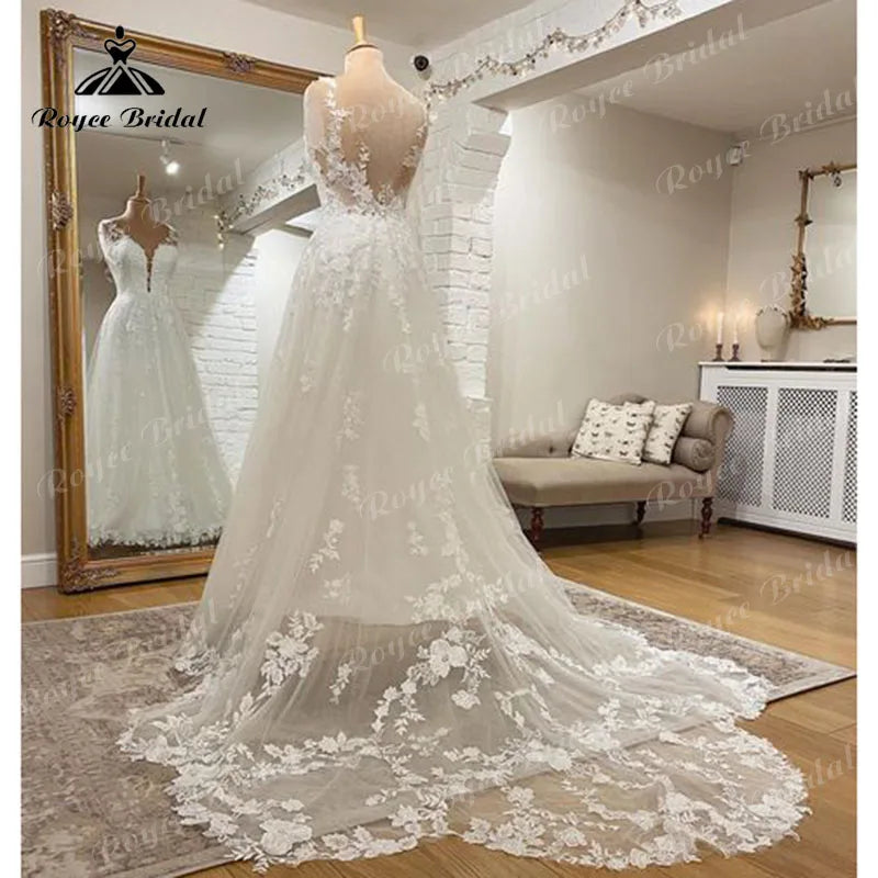 2025 A-Line Lace Wedding Dress Wedding Gown Customized