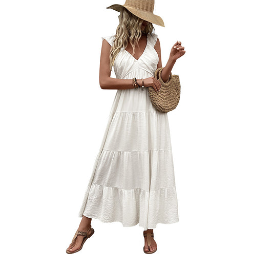 Solid color comfortable vacation style dress for women