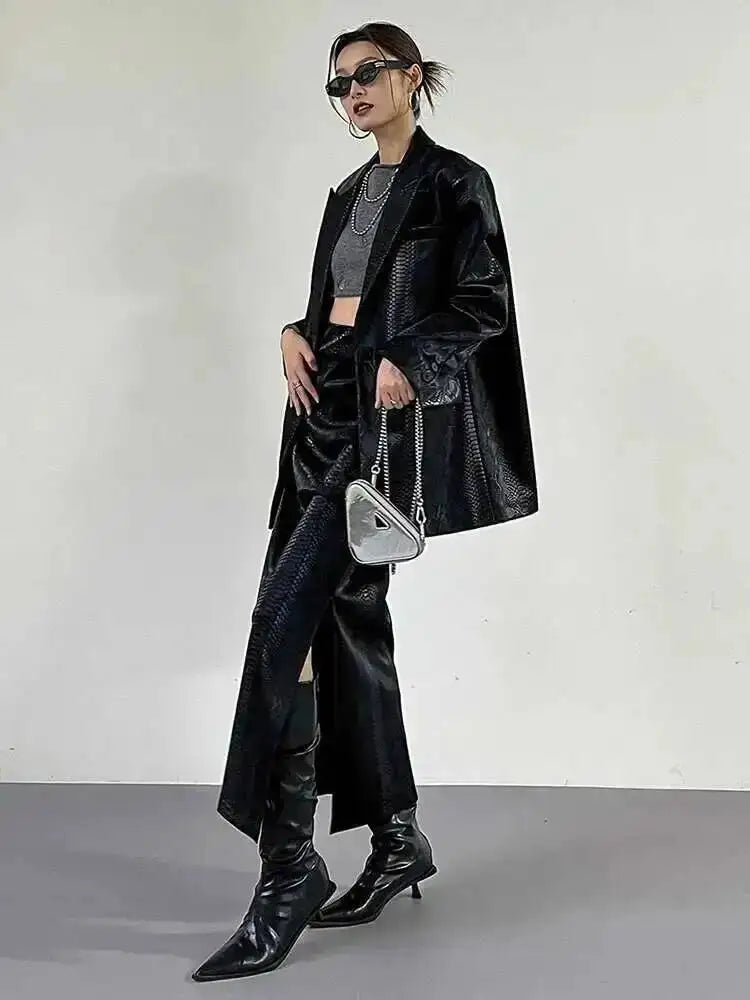 Black Serpentine PU Leather Jacket for Women 2025