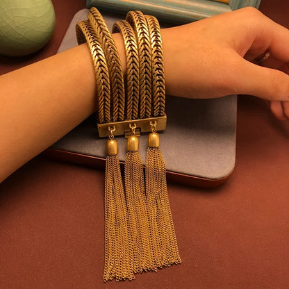 Elegant European Style Gold-Plated Bracelet for Women