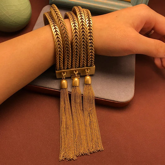 Elegant European Style Gold-Plated Bracelet for Women