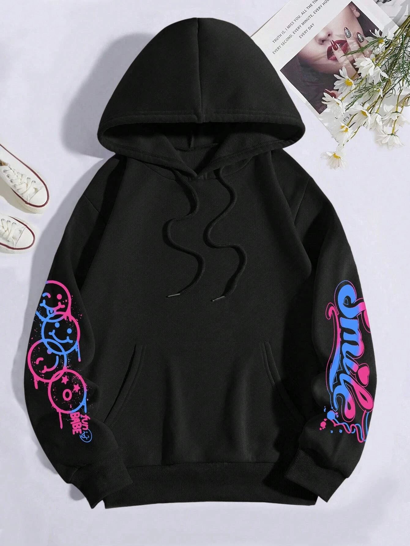 Happy Day Graffiti Print Women Hoodie Oversize Street Hip-Hop Hoody Fashion