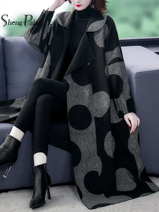 2025 New Autumn and Winter turn-down collar Batwing Sleeves polka dots printed cardigan Jacket