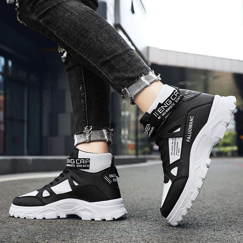 High-Top Men’s Casual Leather Shoes High Quality Handmade No-Slip Boots