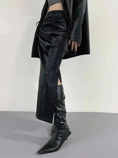 Black Serpentine PU Leather Jacket for Women 2025